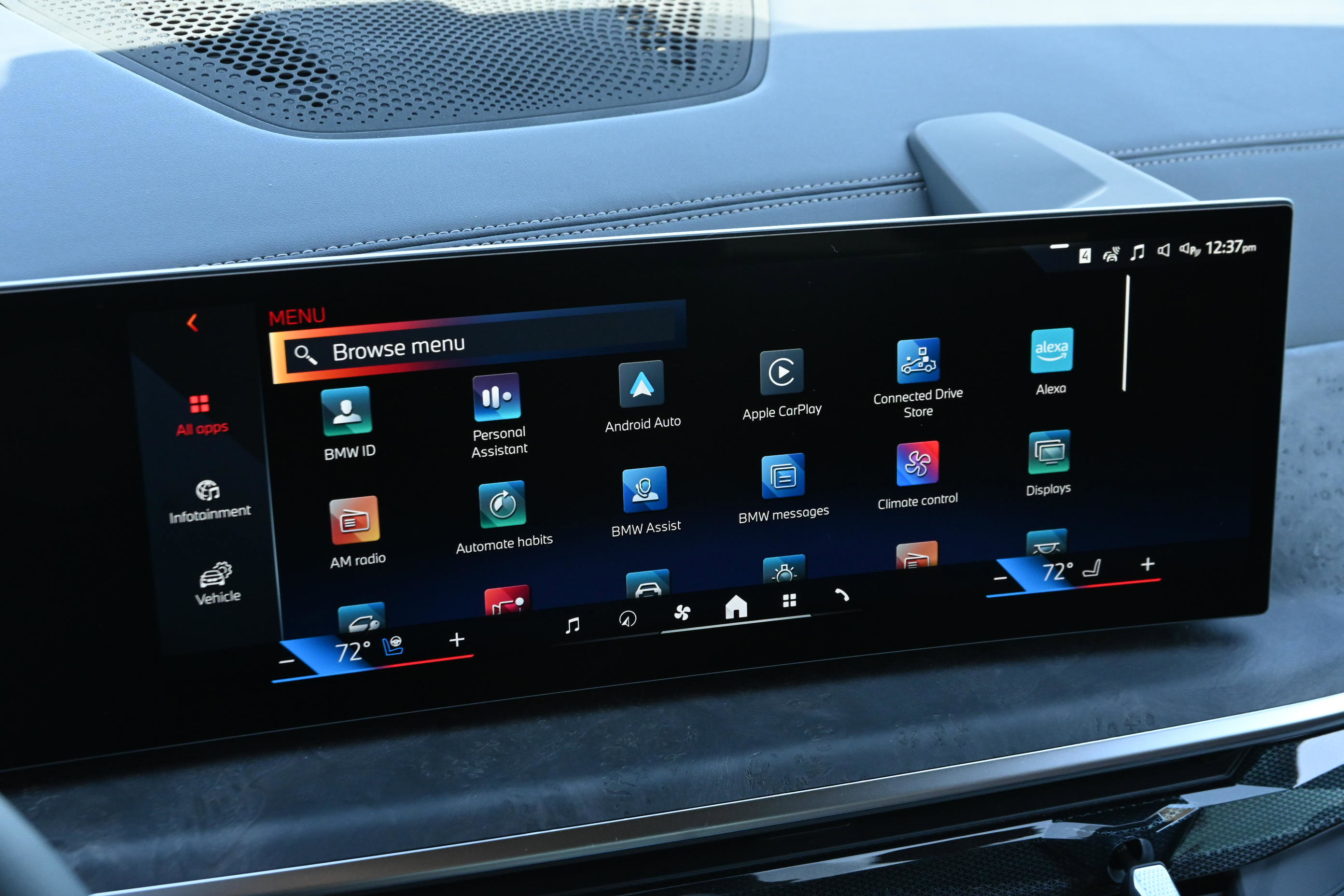 New 2026 BMW X5 xDrive40i w/ M Sport Package image 14