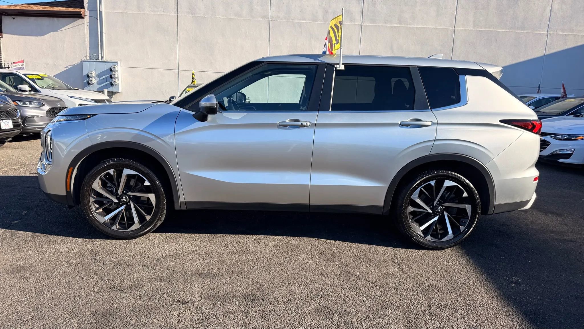 Used 2024 Mitsubishi Outlander Ralliart image 15