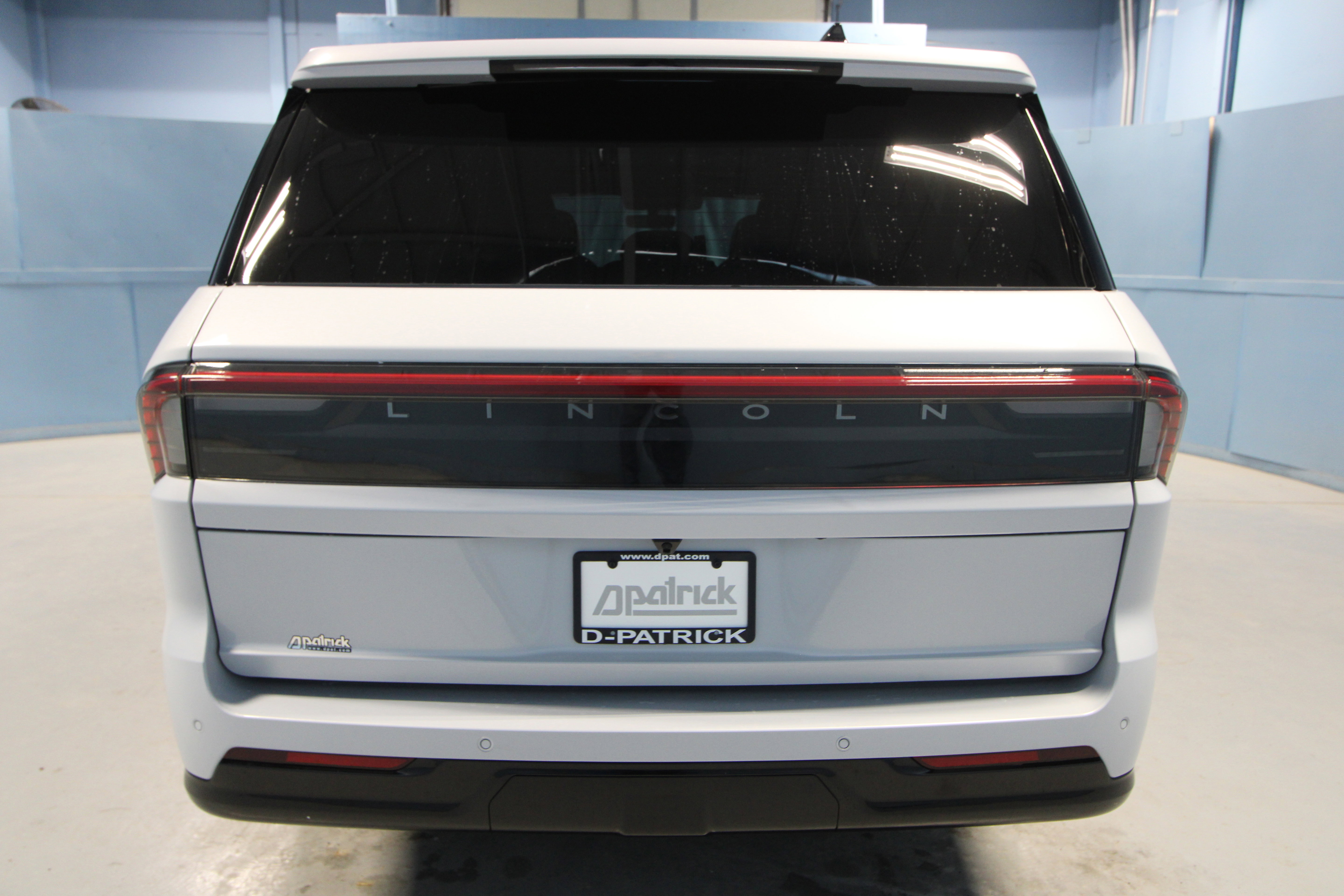 New 2026 Lincoln Navigator L Reserve w/ Jet Appearance Package image 29