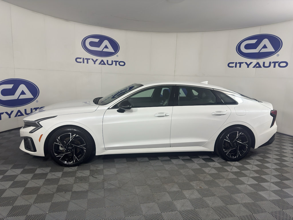 Used 2025 Kia K5 GT-Line AWD/4WD image 6