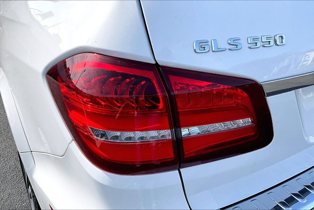 Used 2019 Mercedes-Benz GLS 550 4MATIC image 23