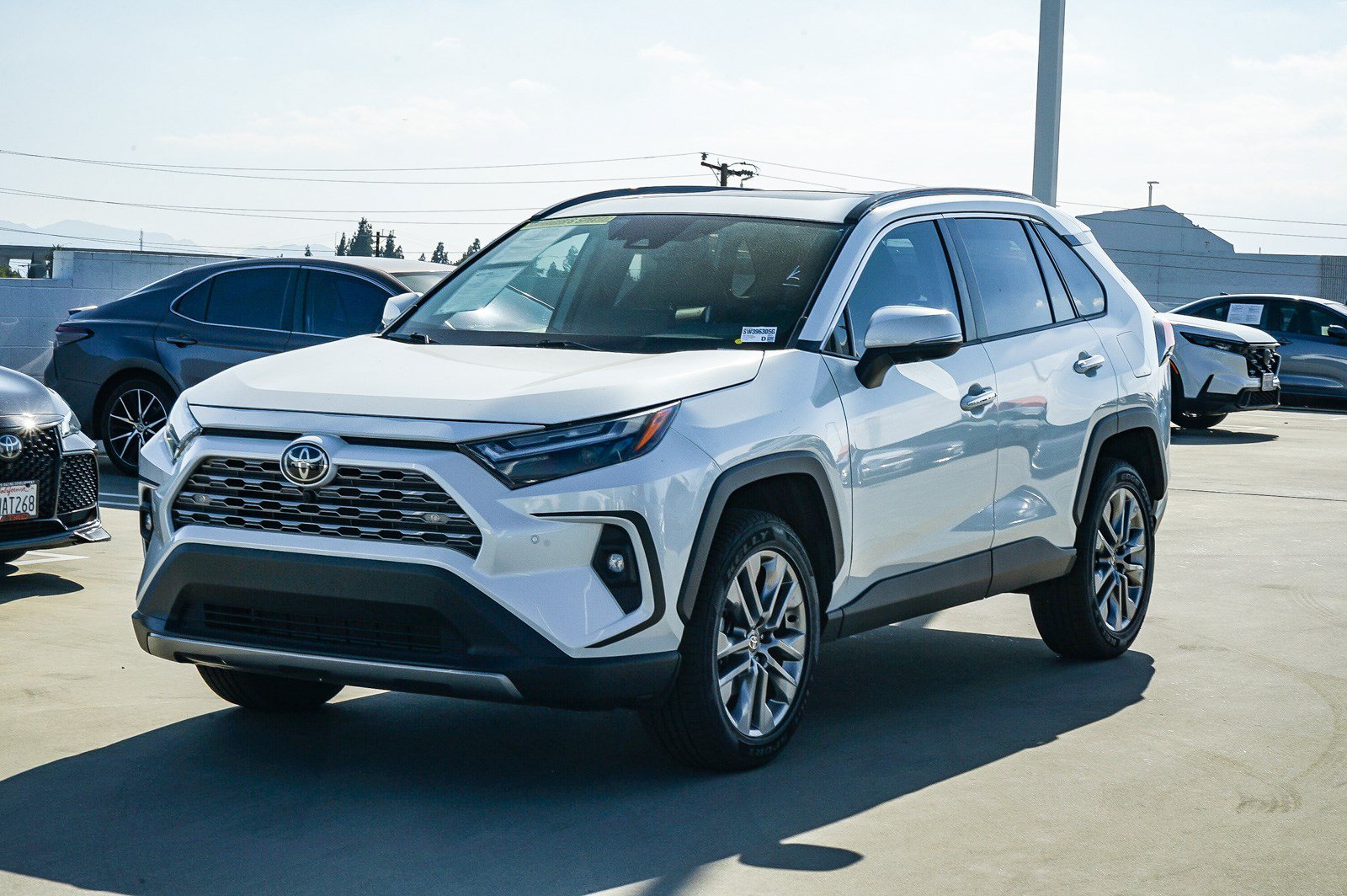 Used 2025 Toyota RAV4 Limited w/ Advanced Technology Package FWD image 3