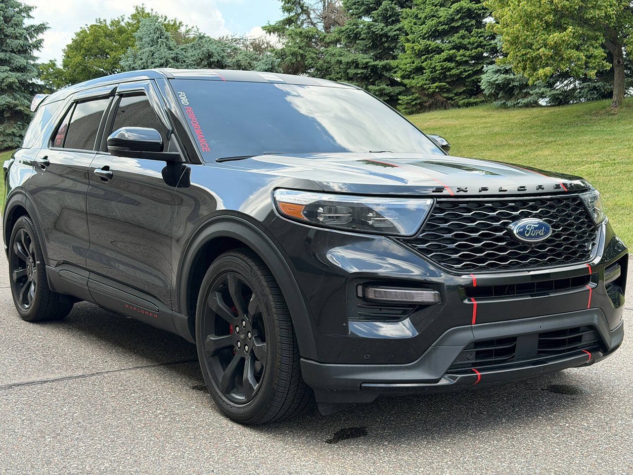 Used 2022 Ford Explorer ST w/ Equipment Group 401A AWD/4WD image 11