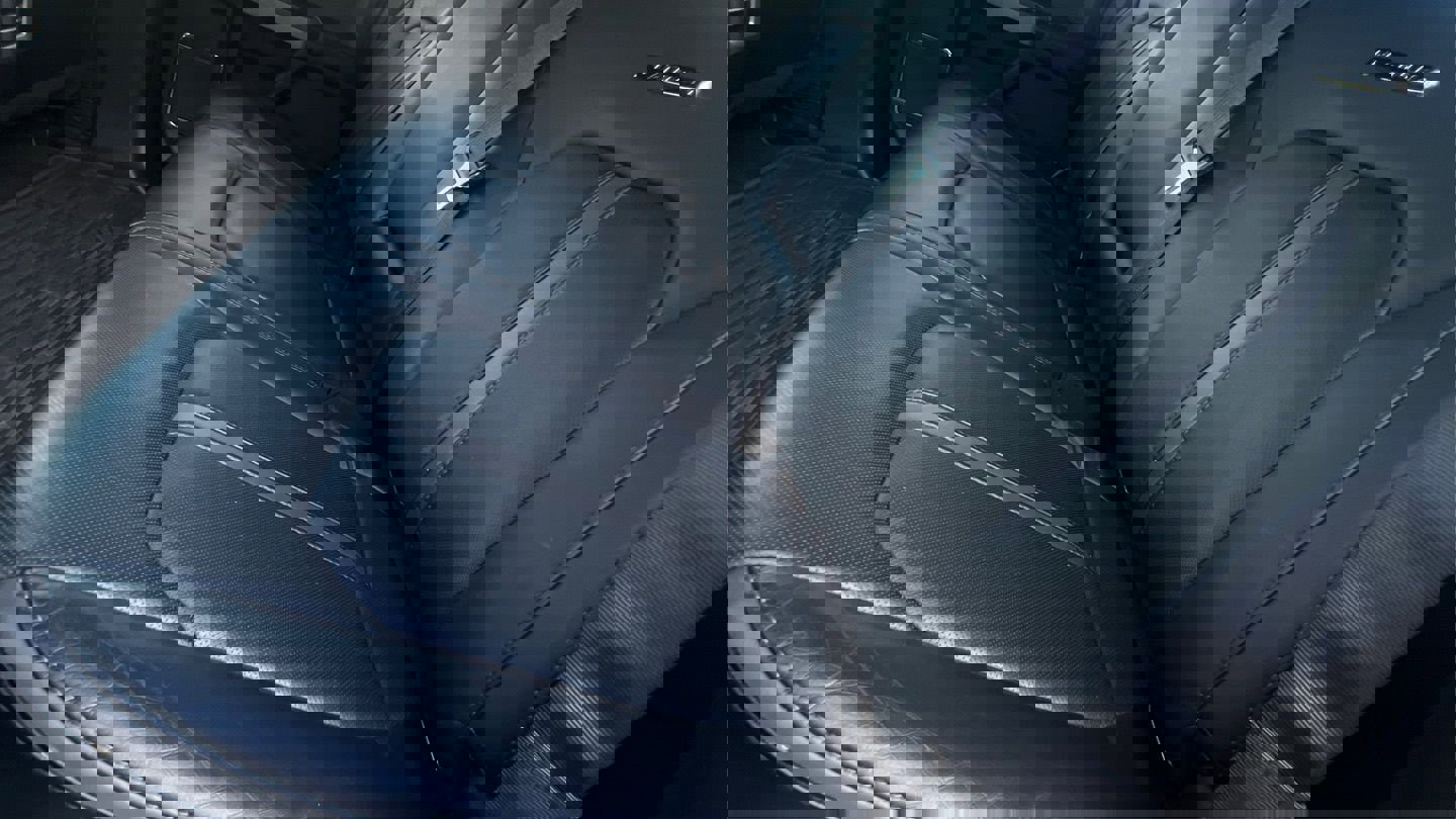 Used 2016 Ford F150 Platinum w/ Equipment Group 701A Luxury AWD/4WD image 23