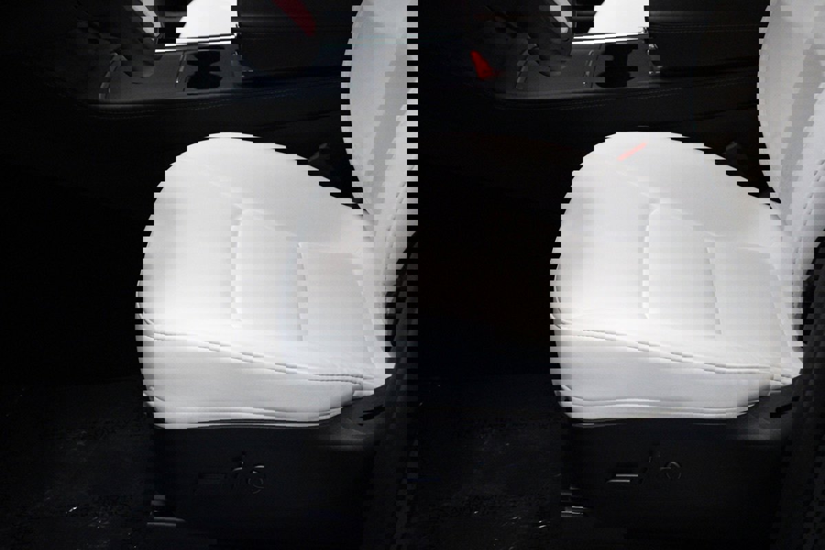 Used 2022 Tesla Model Y Performance image 23