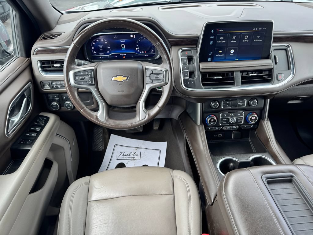 Used 2022 Chevrolet Suburban LT w/ Luxury Package AWD/4WD image 22
