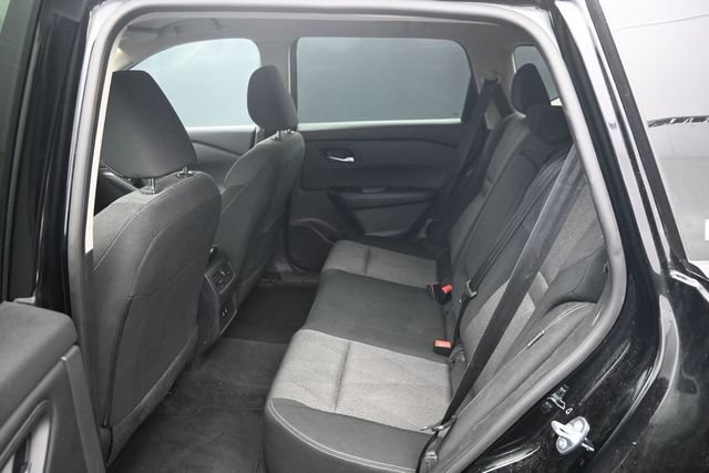 Used 2025 Nissan Rogue SV AWD/4WD image 22