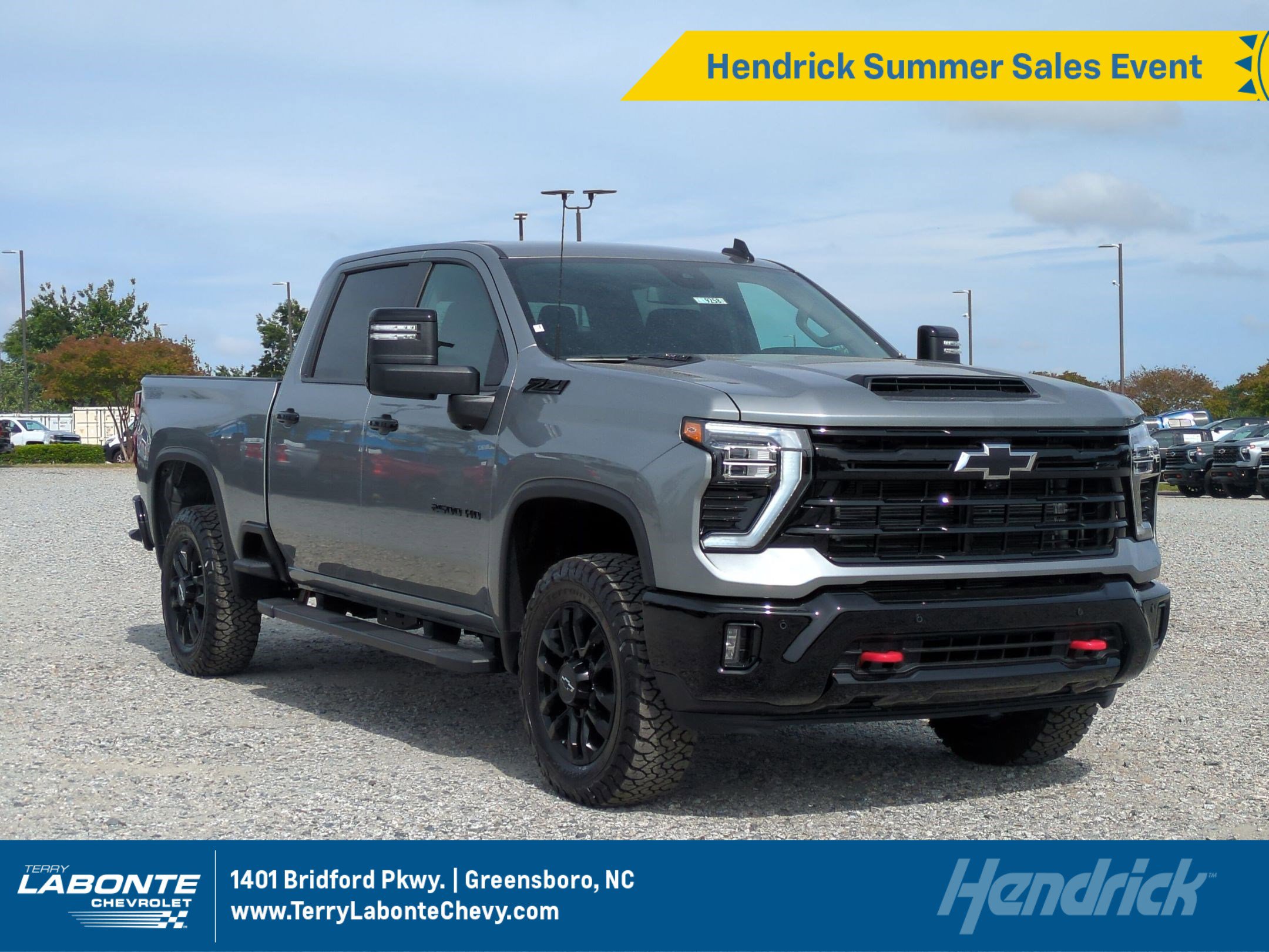 New 2026 Chevrolet Silverado 2500 LT w/ Trail Boss Package AWD/4WD image 1