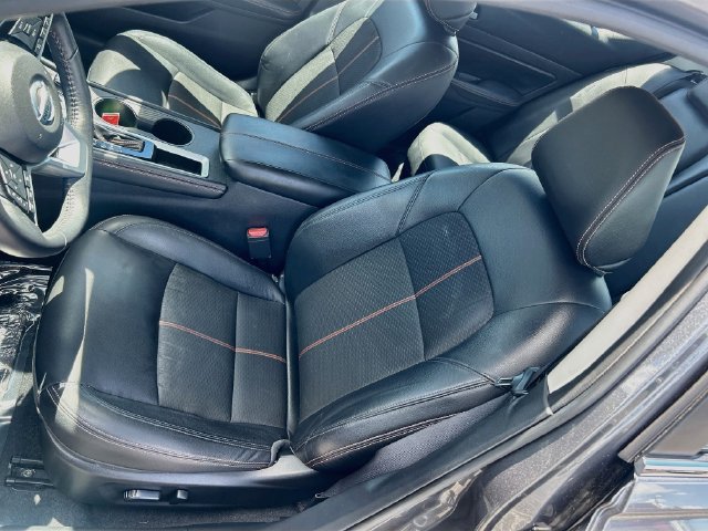 Used 2021 Nissan Altima 2.5 SR FWD image 14
