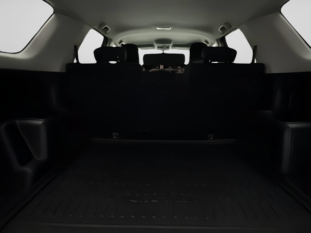 Used 2012 Toyota 4Runner SR5 AWD/4WD image 19
