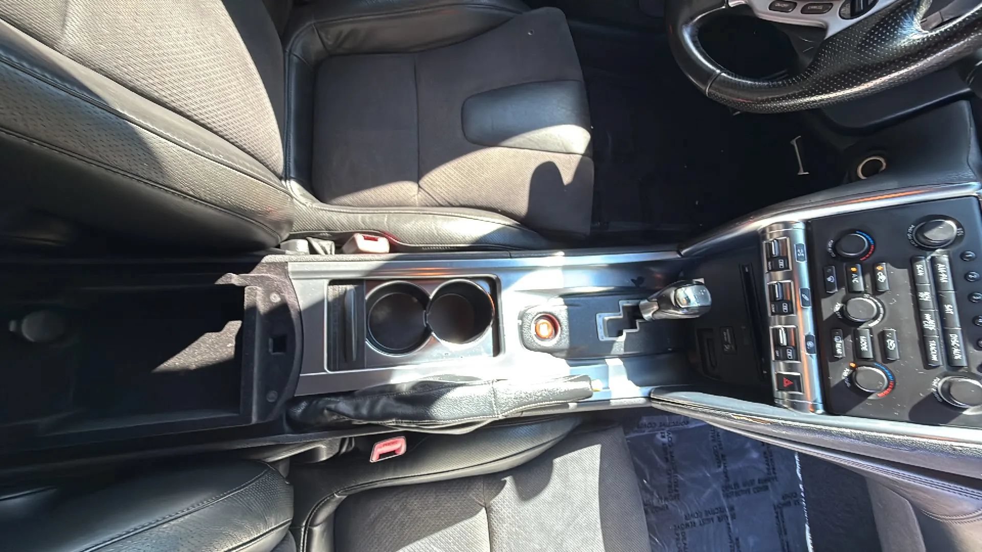 Used 2010 Nissan GT-R Premium AWD/4WD image 29