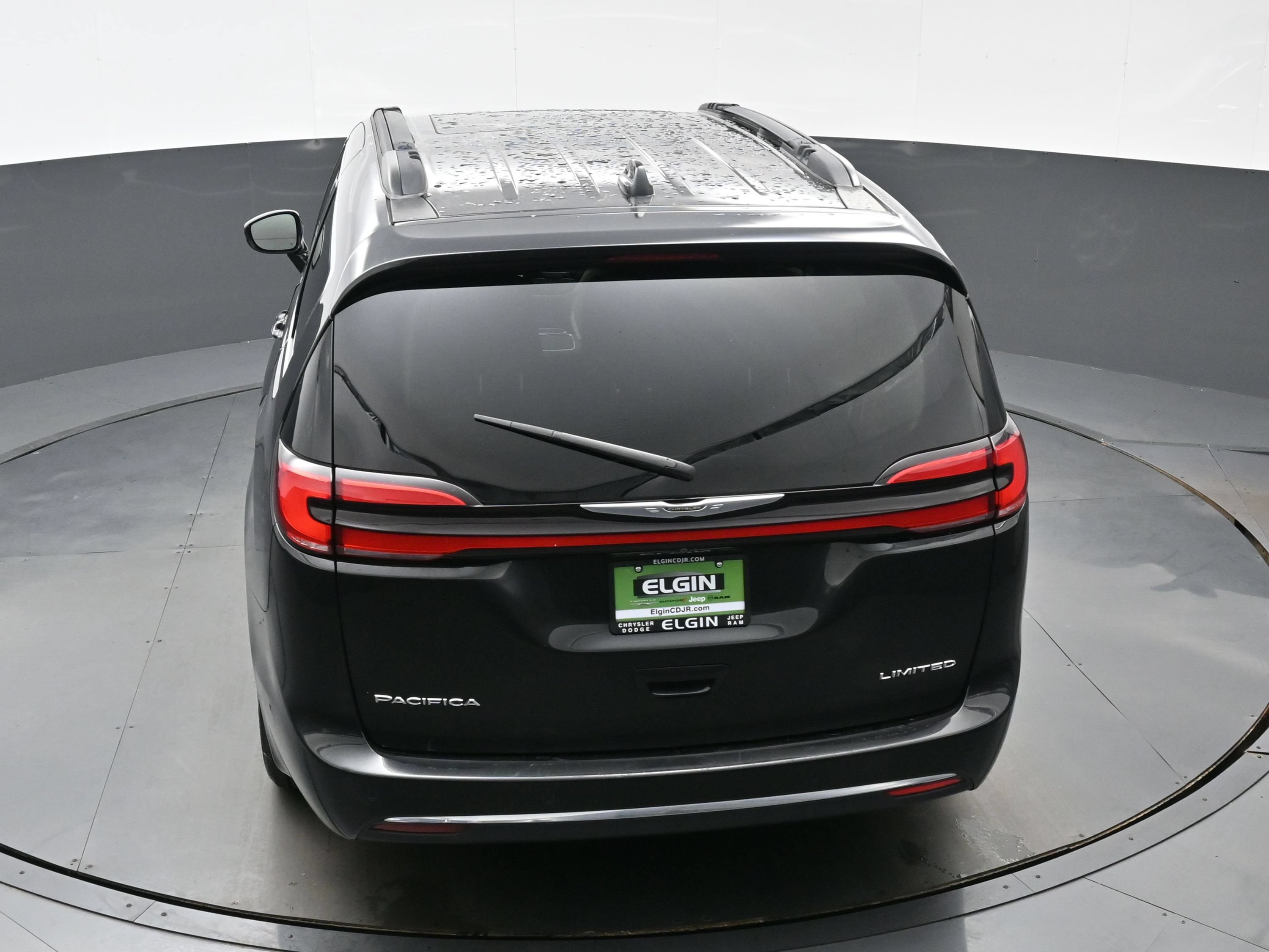 Used 2022 Chrysler Pacifica Limited FWD image 39
