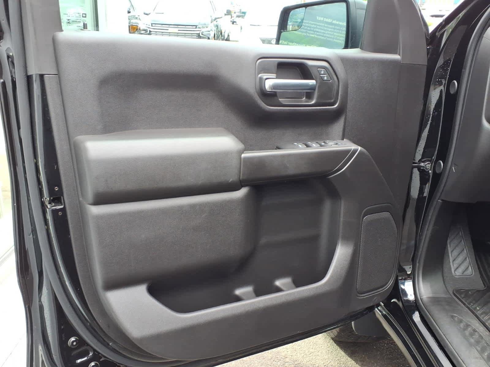 Used 2024 Chevrolet Silverado 1500 Custom Trail Boss AWD/4WD image 10