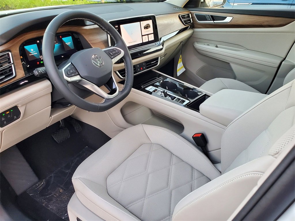 New 2026 Volkswagen Atlas SE image 7
