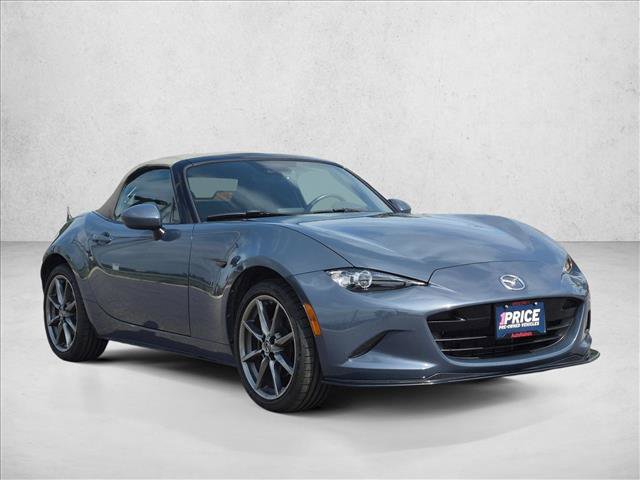 Used 2020 MAZDA MX-5 Miata Grand Touring RWD image 3