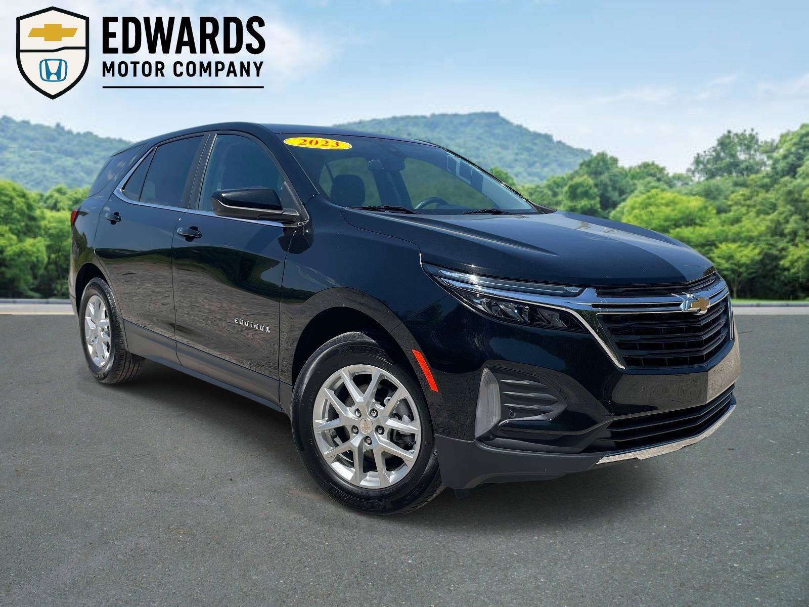 Used 2024 Chevrolet Equinox LT w/ LPO, Floor Liner Package image 1