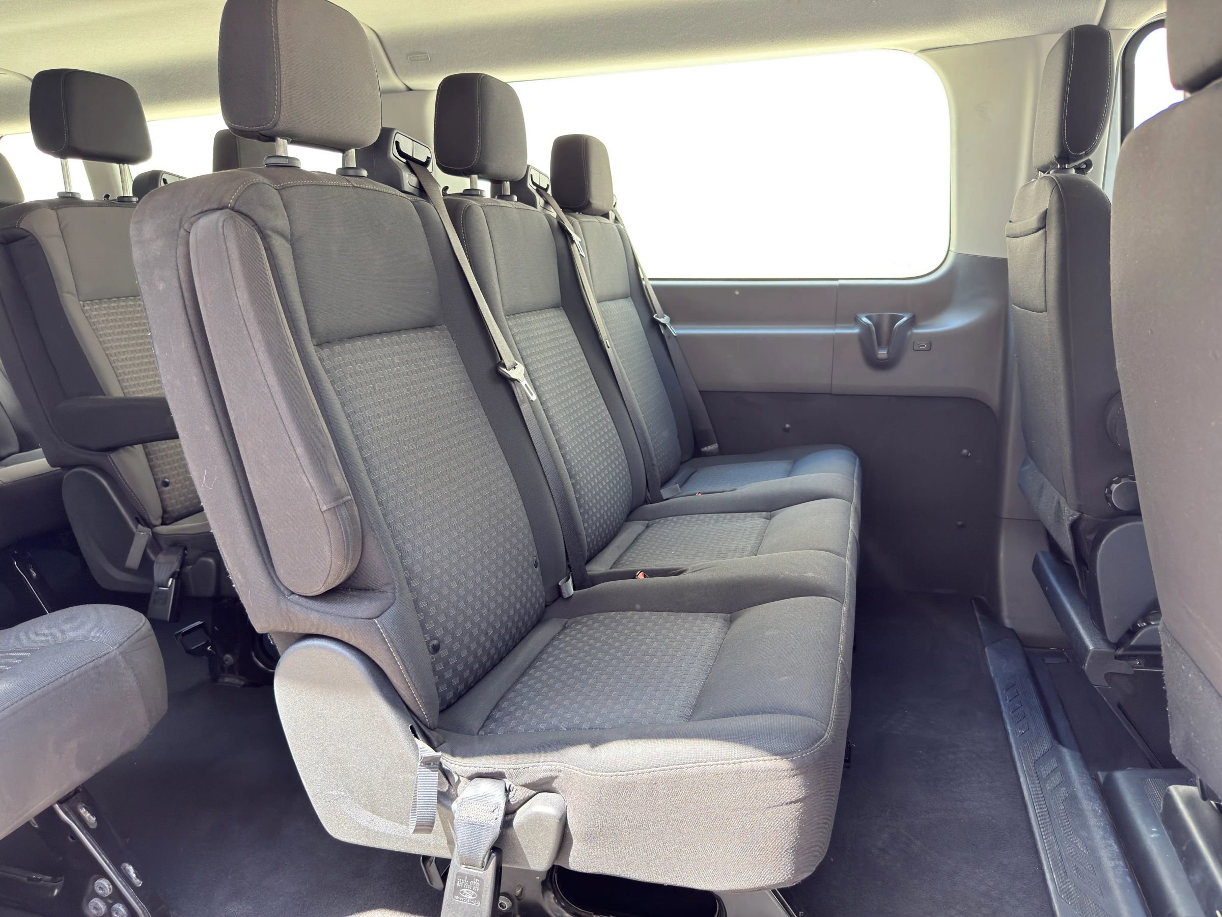 Used 2021 Ford Transit 350 XLT RWD image 19