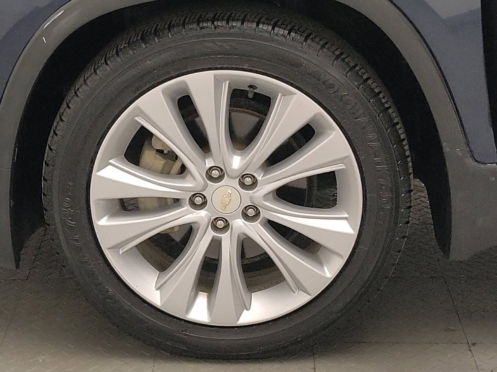 Used 2018 Chevrolet Trax Premier FWD image 31
