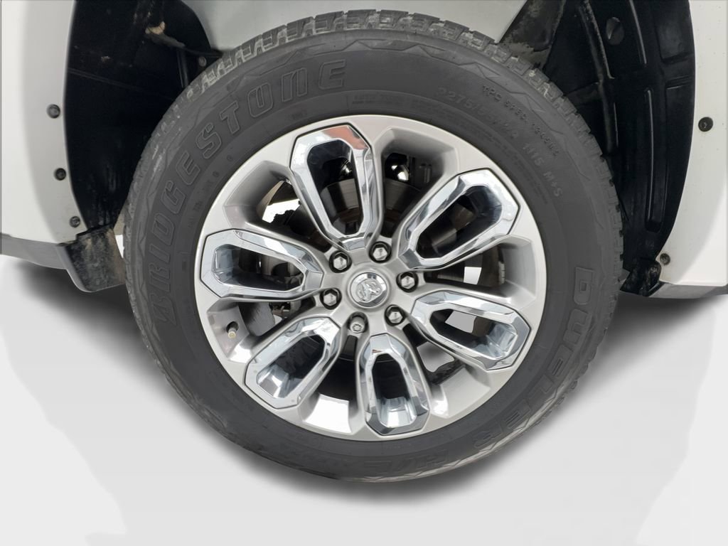 Used 2022 RAM 1500 Laramie w/ Sport Appearance Package AWD/4WD image 14