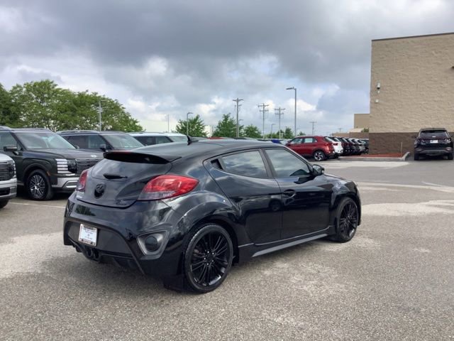 Used 2016 Hyundai Veloster Turbo FWD image 5