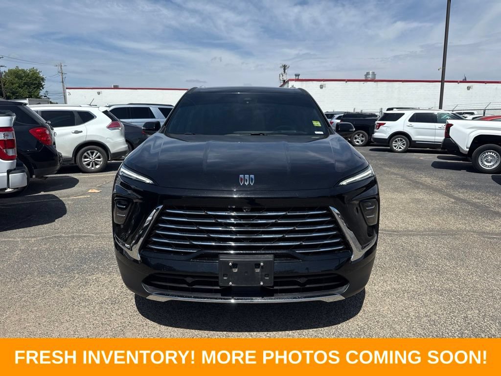 Used 2025 Buick Enclave Preferred w/ Power Package FWD image 7