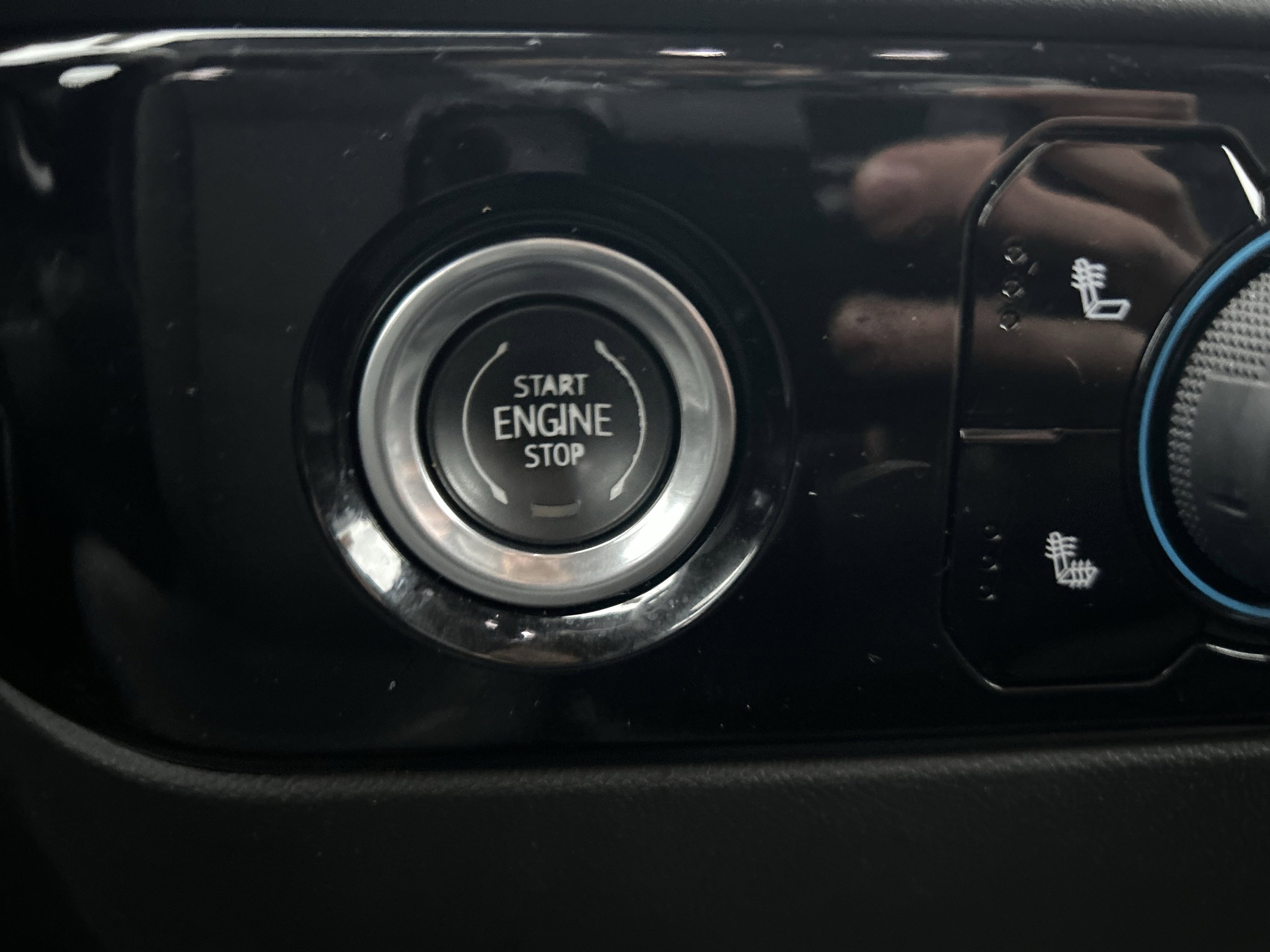 Used 2022 Chevrolet Silverado 1500 LT image 21