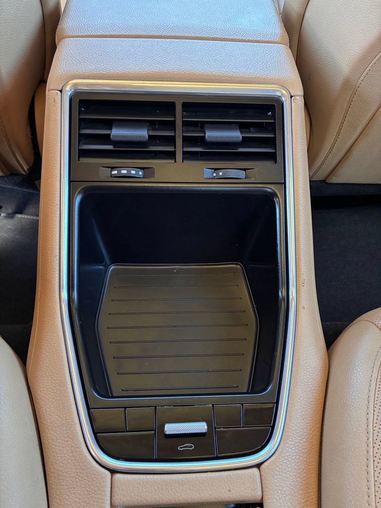 Used 2020 Porsche Panamera 4S AWD/4WD image 18