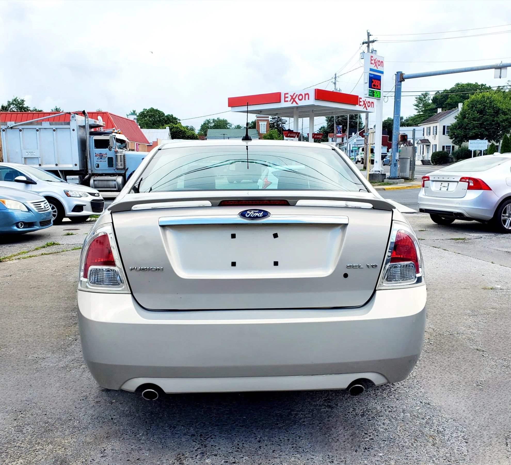 Used 2009 Ford Fusion SEL FWD image 4