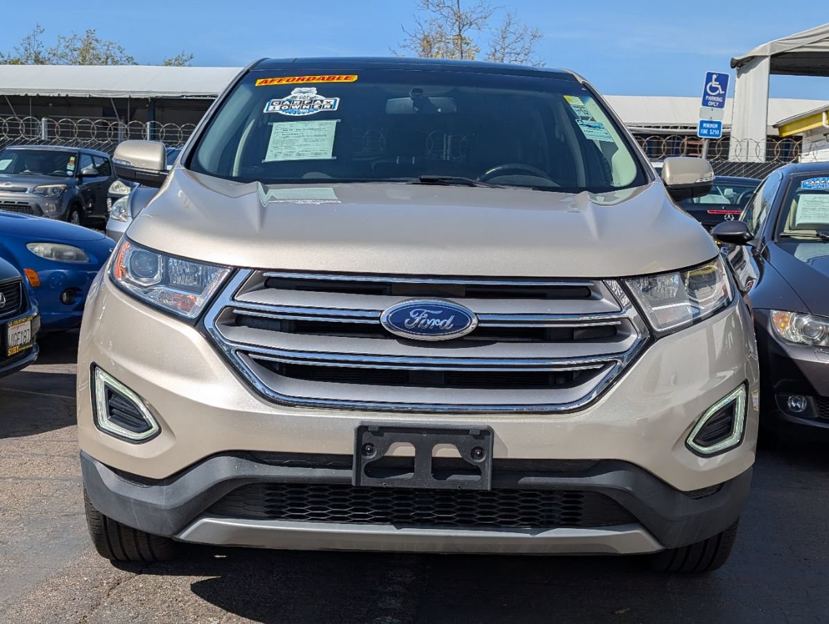 Used 2017 Ford Edge Titanium w/ Equipment Group 301A AWD/4WD image 5