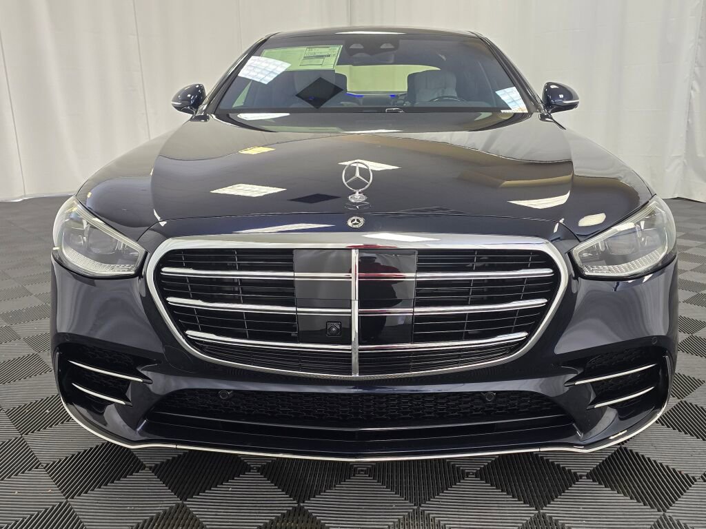 New 2025 Mercedes-Benz S 580 4MATIC Sedan image 9