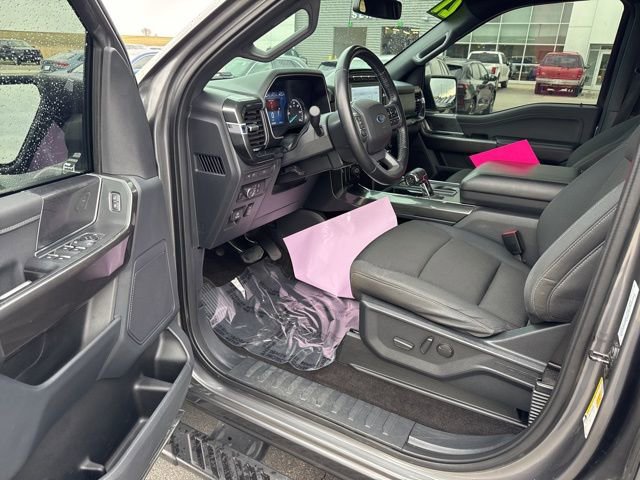 Used 2021 Ford F150 XLT w/ Equipment Group 302A High image 10