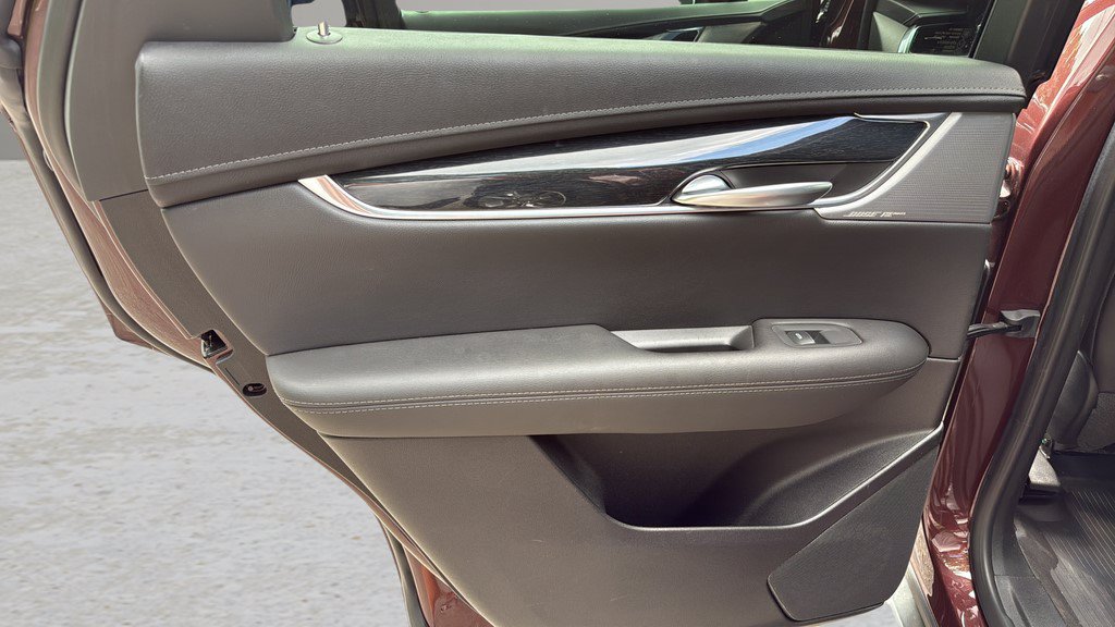 Certified 2023 Cadillac XT5 Premium Luxury AWD/4WD image 22