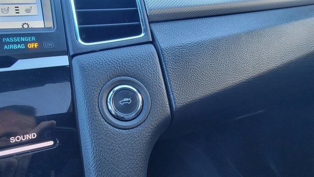 Used 2016 Ford Taurus SHO w/ Equipment Group 401A image 41