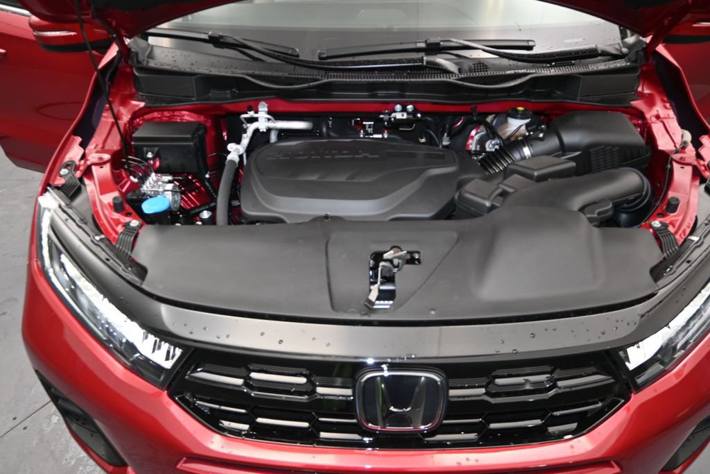 New 2027 Honda Odyssey Touring image 11