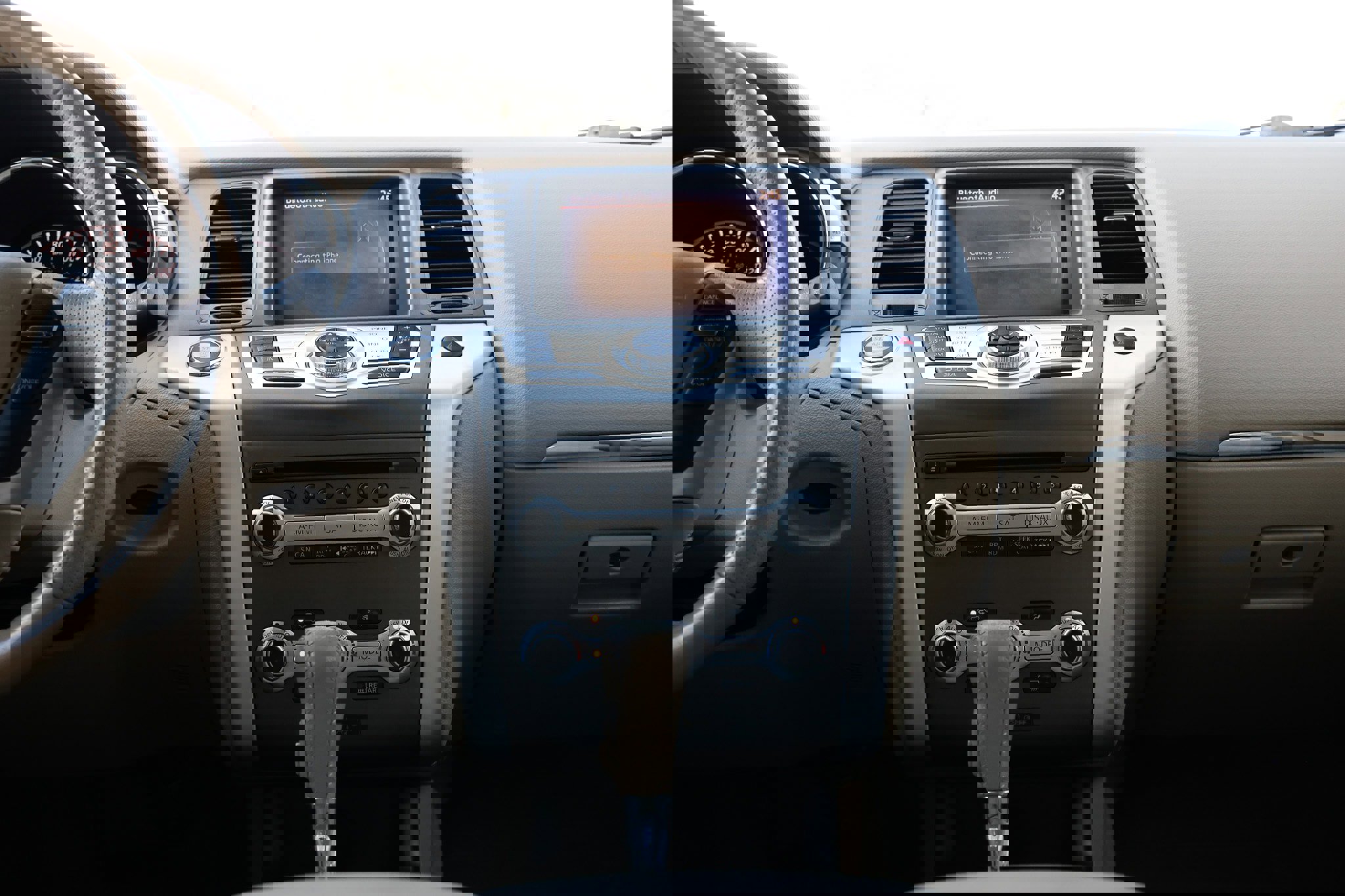 Used 2013 Nissan Murano SL w/ Navigation Pkg image 39