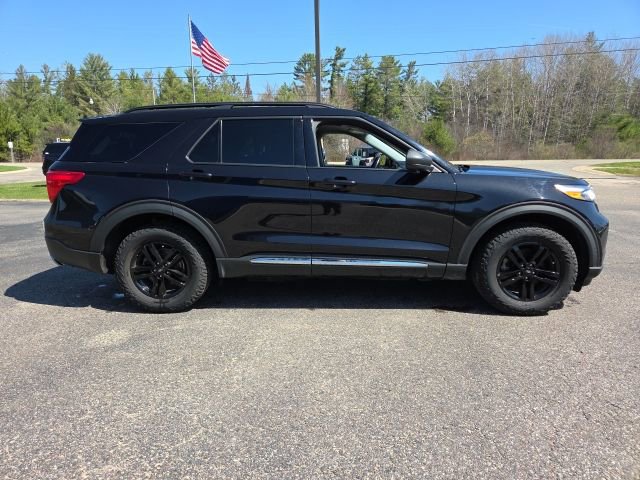 Used 2022 Ford Explorer XLT AWD/4WD image 29