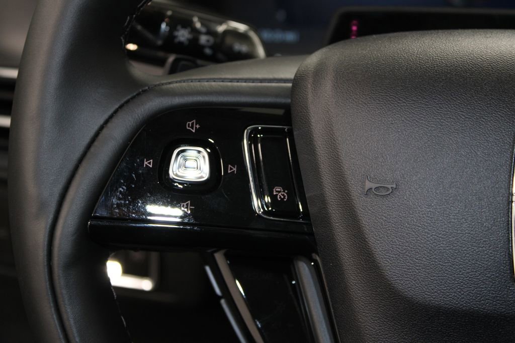 New 2026 Lincoln Corsair Reserve image 36