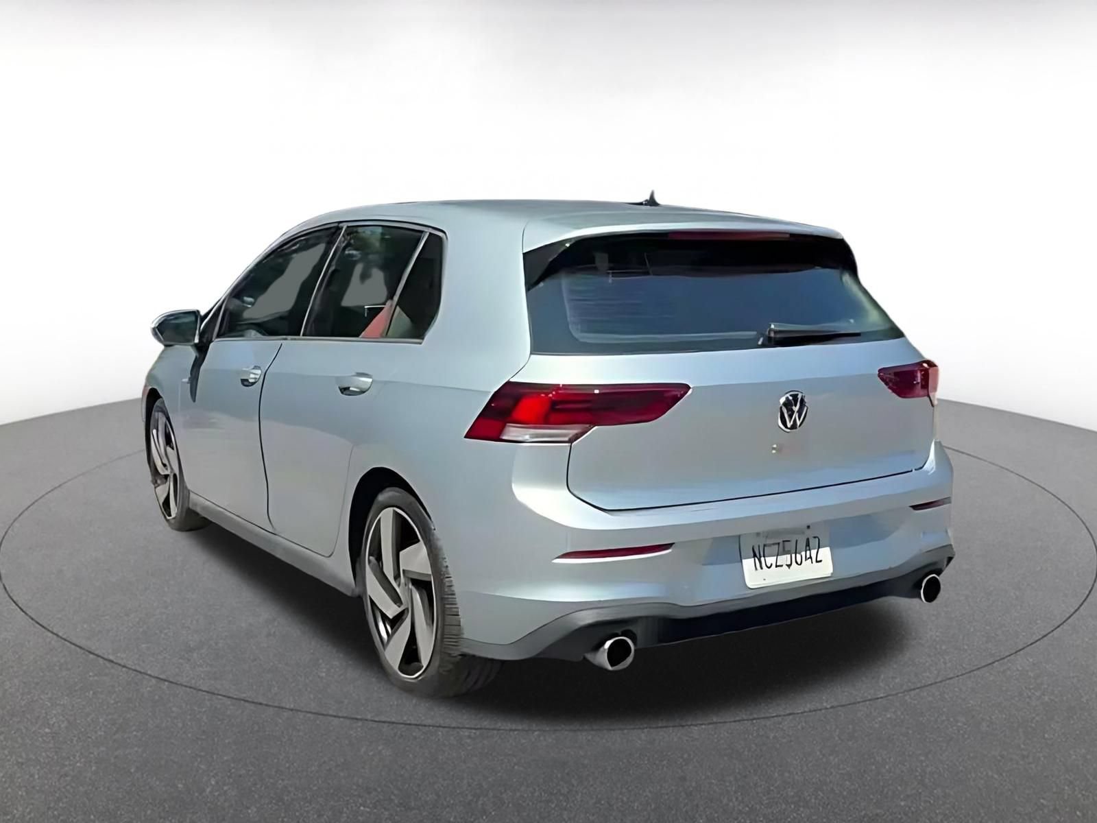 Used 2026 Volkswagen Golf S FWD image 9