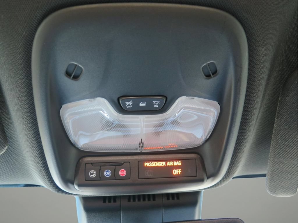 Used 2023 Chevrolet Colorado LT w/ LT Convenience Package II RWD image 20
