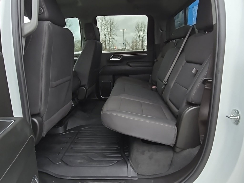 Used 2025 GMC Sierra 3500 SLE w/ SLE Value Package image 26