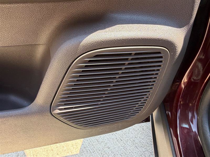 Used 2020 Lincoln Corsair FWD w/ Equipment Group 101A image 29