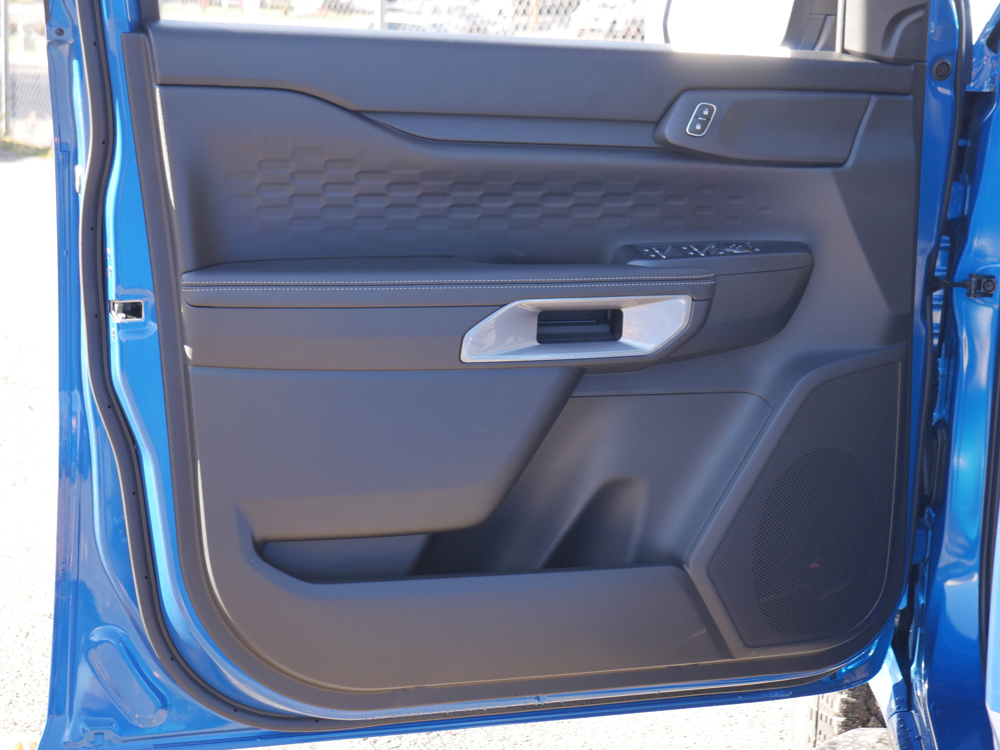 New 2025 Ford Ranger XLT w/ FX4 Off-Road Package image 35