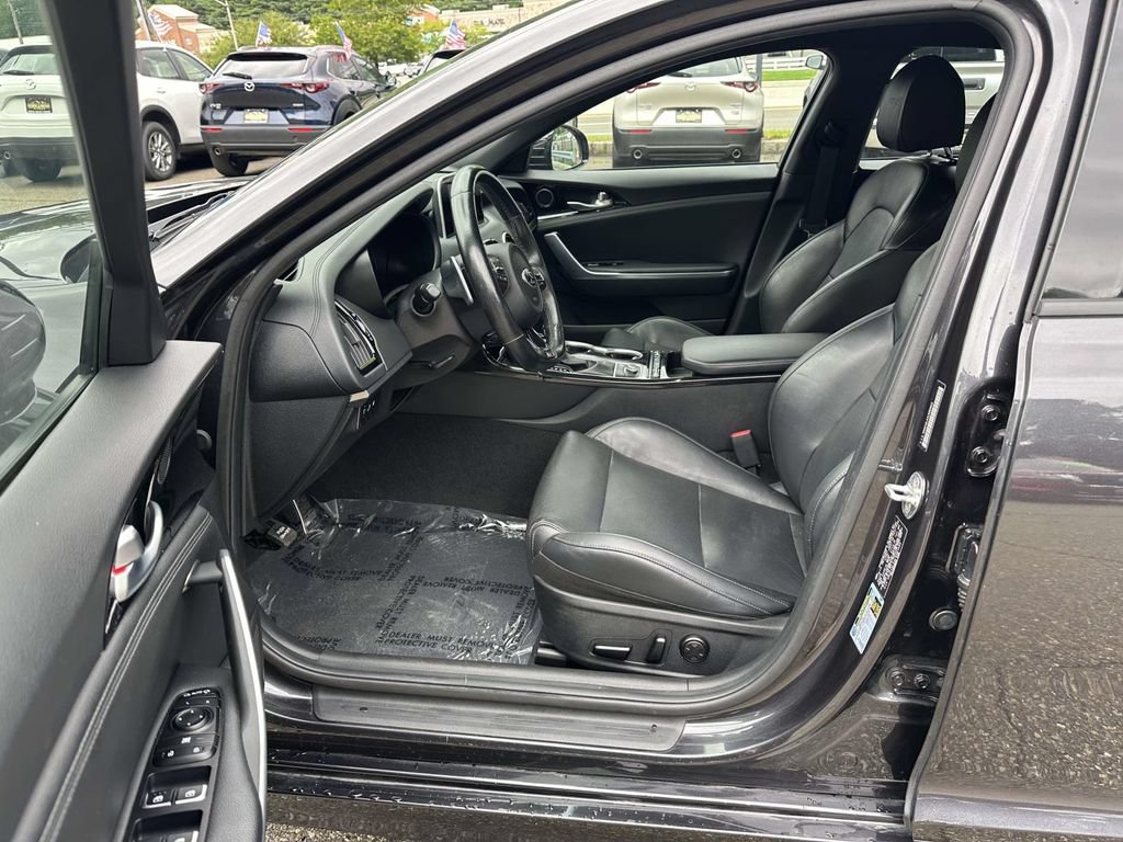Used 2020 Kia Stinger GT-Line AWD/4WD image 17