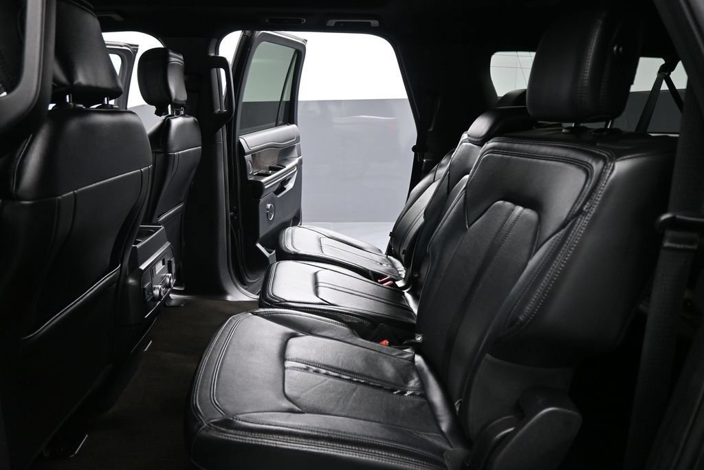 Certified 2020 Ford Expedition Max Limited RWD image 19
