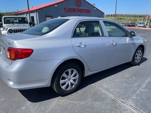 Used 2009 Toyota Corolla LE FWD image 8