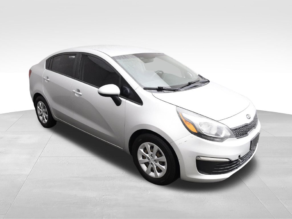 Used 2017 Kia Rio LX w/ Power Package FWD image 3