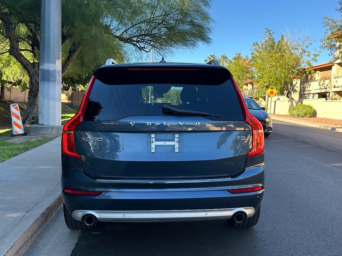 Used 2018 Volvo XC90 T5 Momentum w/ Convenience Package image 7