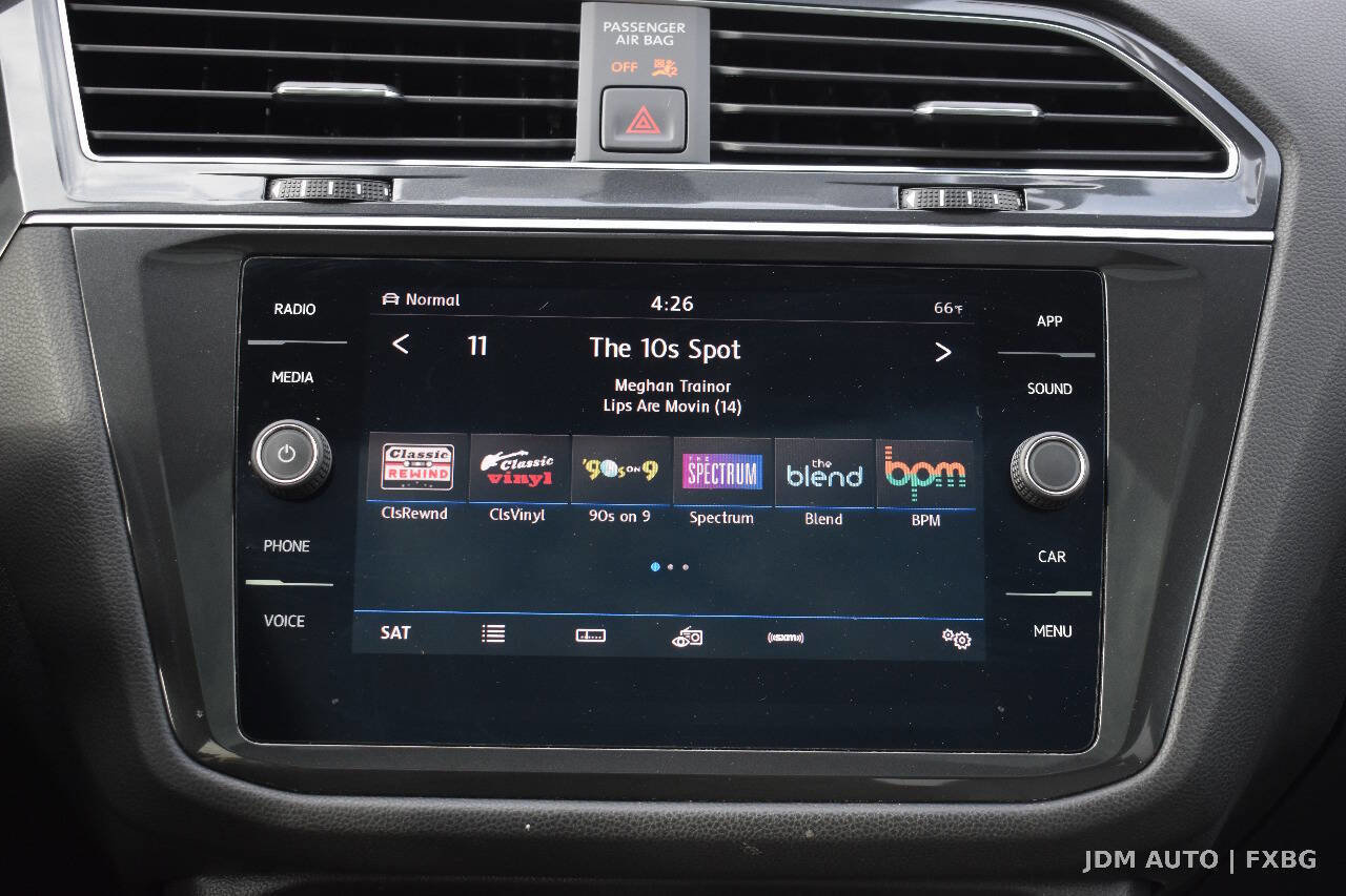 Used 2019 Volkswagen Tiguan SE AWD/4WD image 25