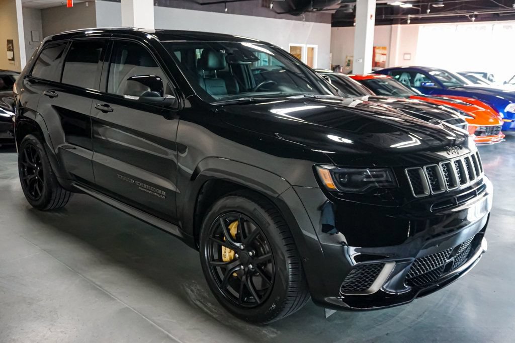 Used 2021 Jeep Grand Cherokee Trackhawk AWD/4WD image 4