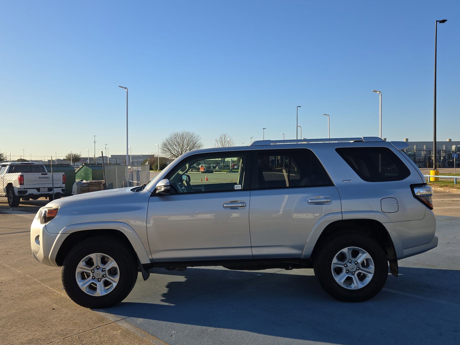 Used 2018 Toyota 4Runner SR5 Premium image 6